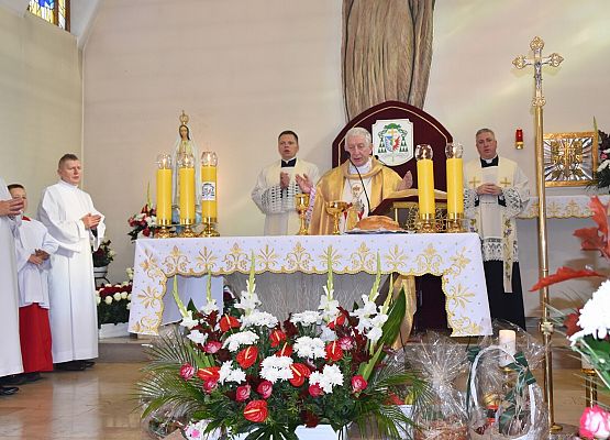 Sumę odpustową odprawia ks. bp