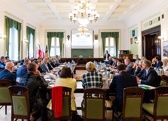 Samorządowcy na spotkaniu w