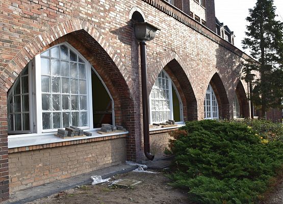 Postęp prac budowlanych w LO