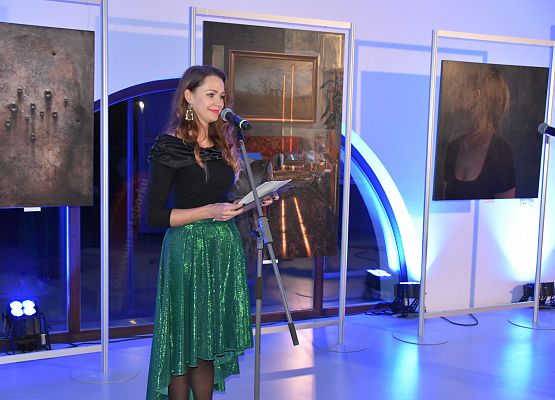 Aleksandra Wereńczuk - Hinc -