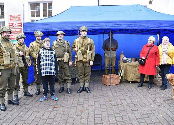 Uczestnicy pokazów przed
