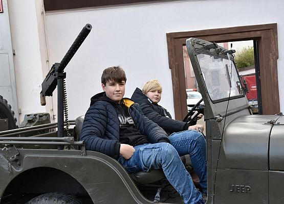 Uczestnicy pokazów przed