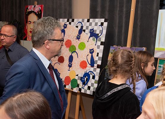 Wśród widzów wernisażu