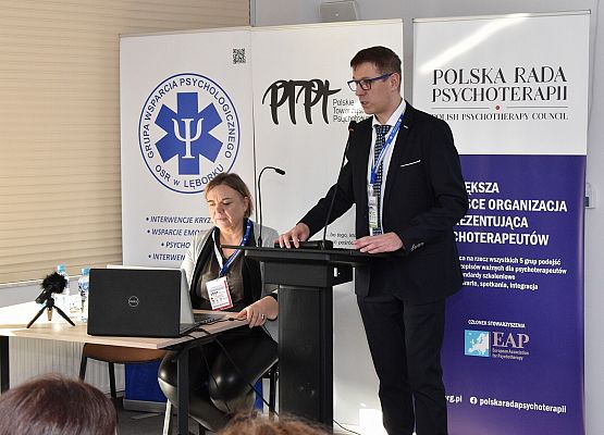 Daniel Mihuniewicz prowadzący