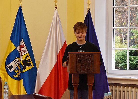 Próby wystąpień na mównicy