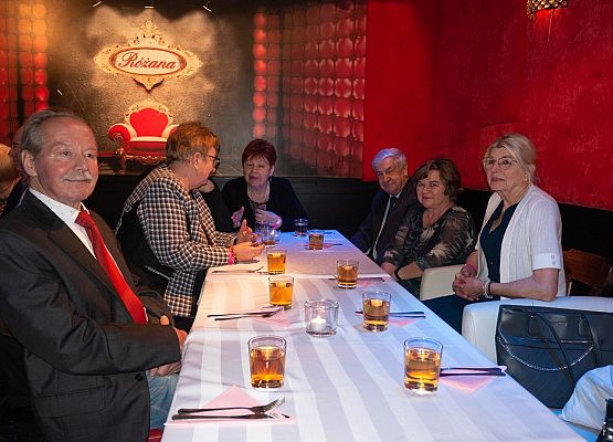 Uczestnicy spotkania SERiON