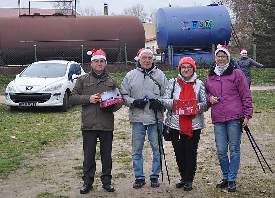 Wspólne zdjęcie ze starostą i