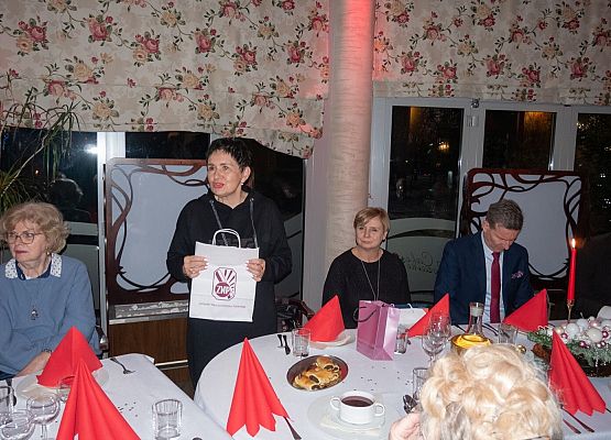 Spotkanie rozpoczyna H.