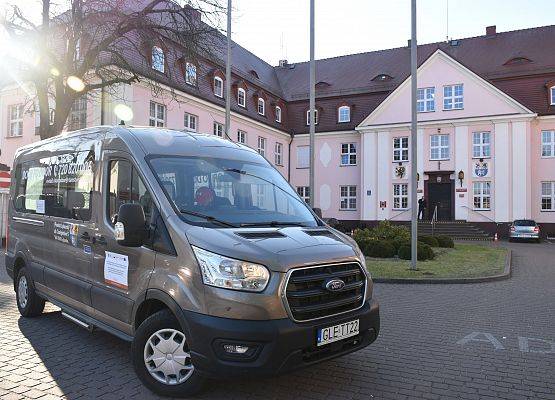 samochód door-to-door