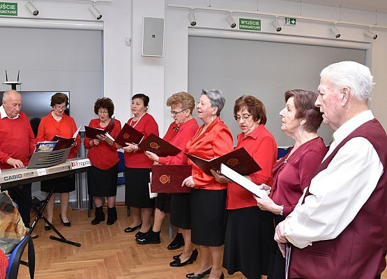 Poetycko-kolędowy występ