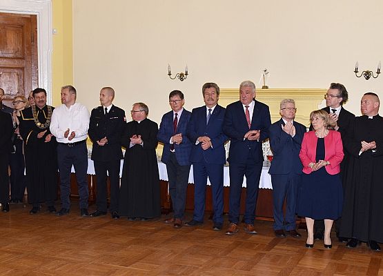 Uczestnicy kolędowego