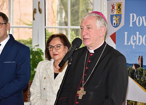 Do zebranych zwrócił się ks.