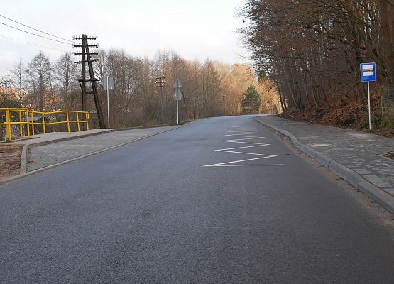 Nowa nawierzchnia drogi 1316G