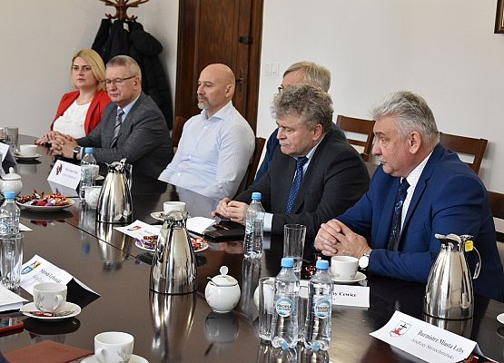 Samorządowcy podczas obrad