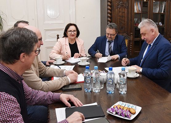 Umowę na przebudowę podpisuje