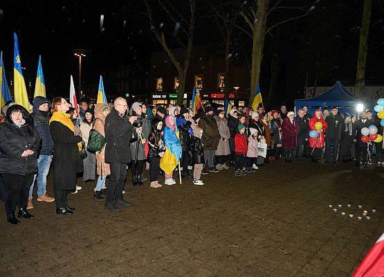 Uczestnicy wiecu poparcia