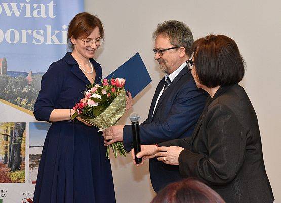 Podziękowania odbiera B.