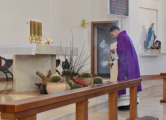 Nabożeństwo celebruje ks. R.