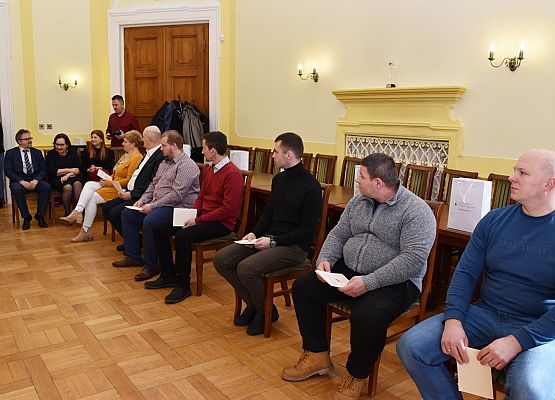 Przed wręczeniem odznaczeń