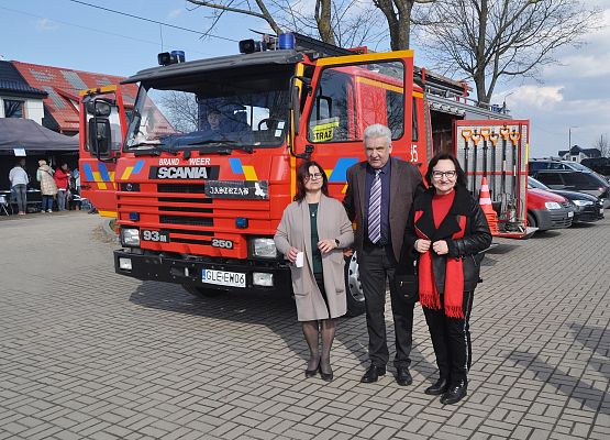 Od lewej: I. Mielewczyk -