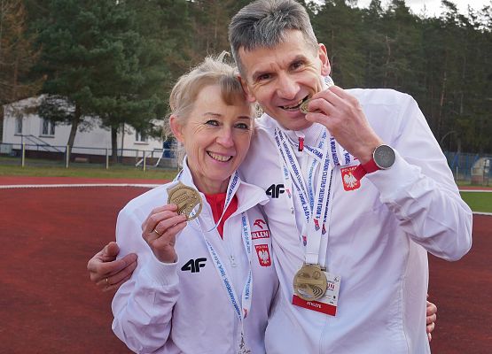 Bożena i Piotr Pobłoccy z UKS