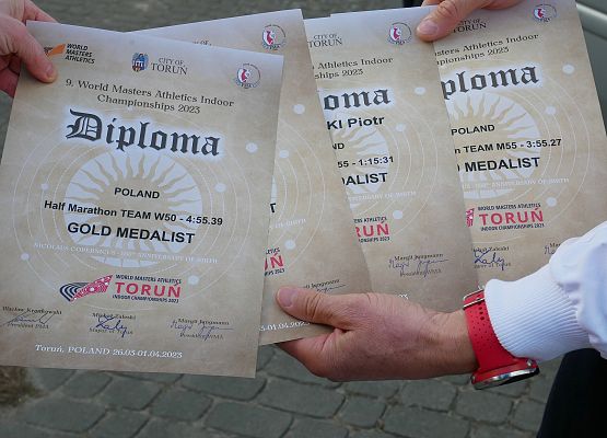 Dyplomy potwierdzające