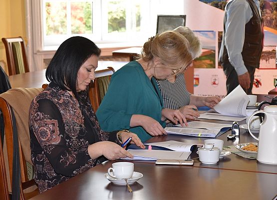 Podpisywanie dokumentów przez