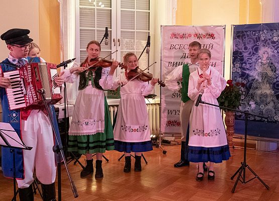 Światowe Święto Wyszywanki w