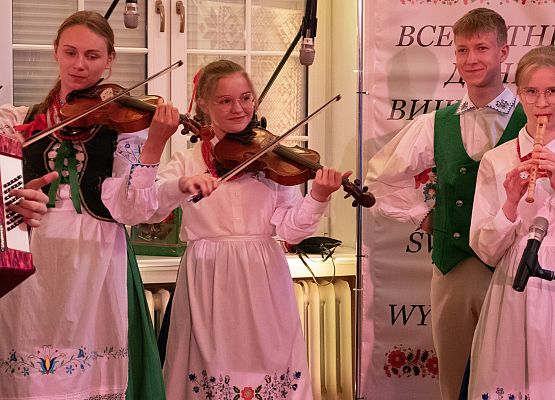 Światowe Święto Wyszywanki w