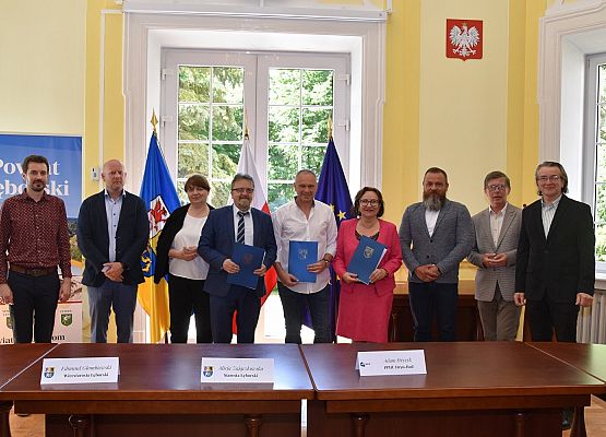 Od lewej: A. Etmański - kier.