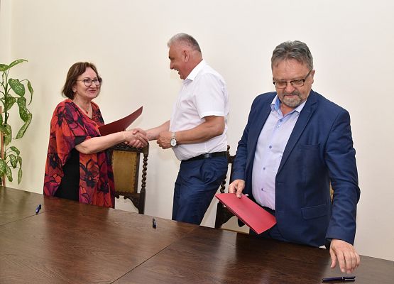 Podpisanie umowy z Gminą