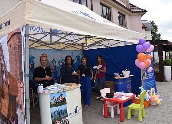 Stoisko Powiatu i PCPR