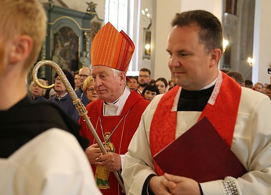 Uroczysta msza w Sanktuarium