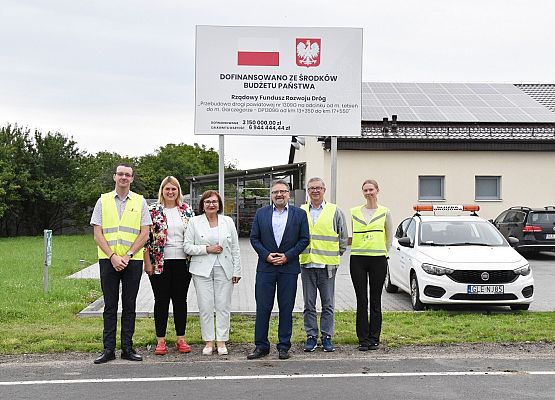 Uczestnicy odbioru (od lewej):