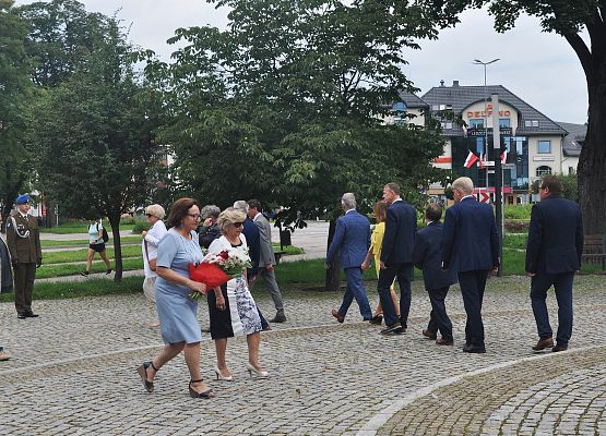 Uroczystości przy Obelisku