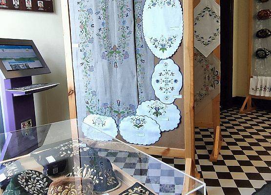 Wystawa haftu kaszubskiego