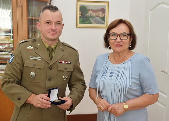 Ppłk. M. Michalski i starosta