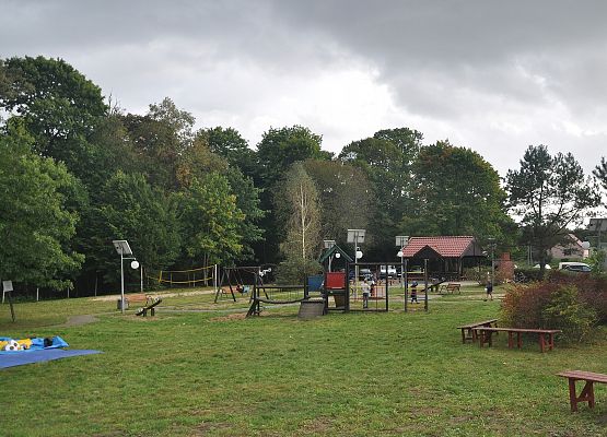 Zagospodarowany teren wokół