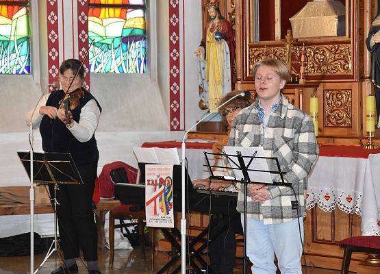 Członkowie zespołu KALYNA