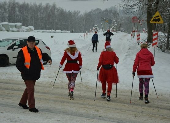XI Mikołajkowe Nordic Walking