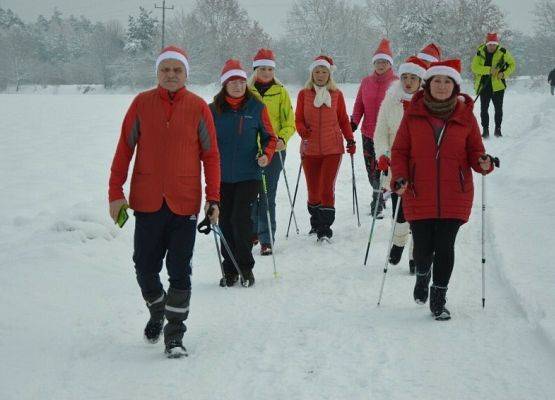 XI Mikołajkowe Nordic Walking