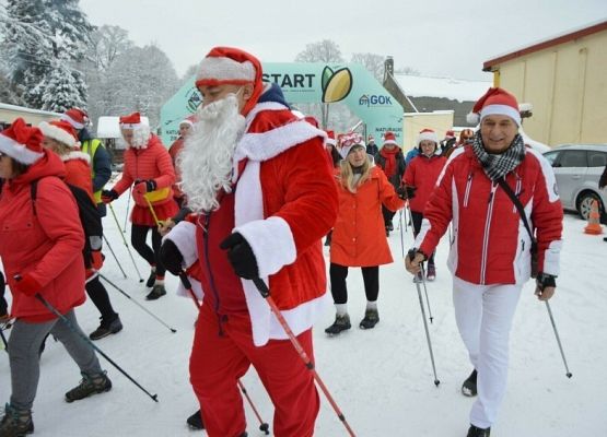 XI Mikołajkowe Nordic Walking
