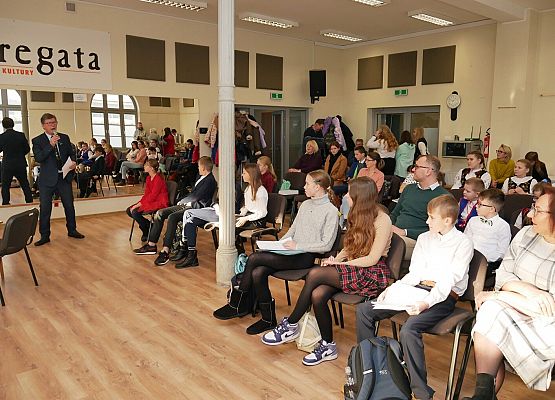 Méster bëlnégò czëtaniô w