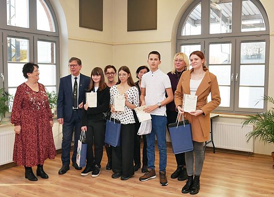 Méster bëlnégò czëtaniô w