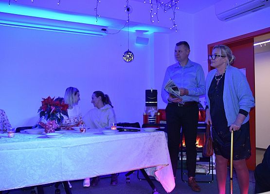 Przedświąteczne prezentacje w