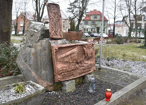 Uroczystości pod Pomnikiem