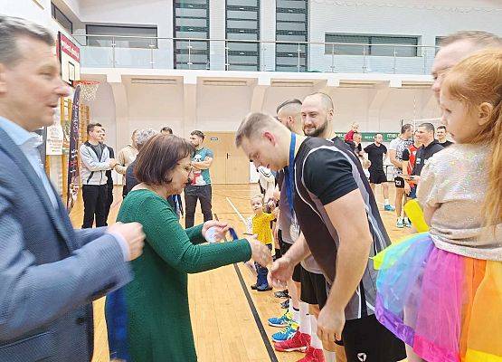 Finały rozgrywek XVI