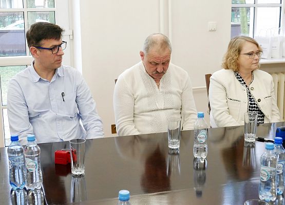 Podpisanie umów grantowych z