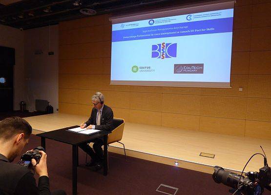 Uroczystość podpisania listu