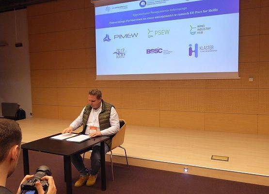 Uroczystość podpisania listu